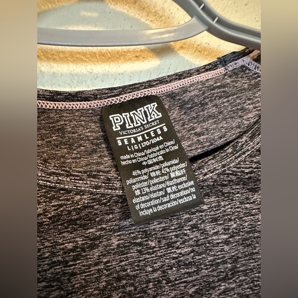 Victorias Secret VS Pink Seamless Cropped Workout Top Size Large Pink Multi - Picture 7 of 13